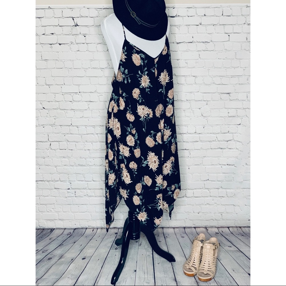 Bohemian Floral Summer Dress 🌺 ☀️